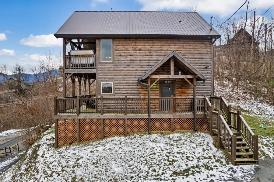 634 Wiley Oakley Drive, Gatlinburg, TN 37738 - #3