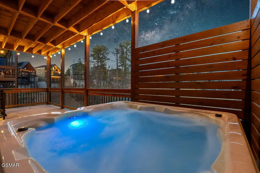 2832 Sequoia Road, Pigeon Forge, TN 37863 - #2