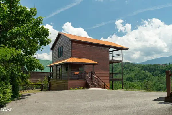 1252 Annes Road, Gatlinburg, TN 37738