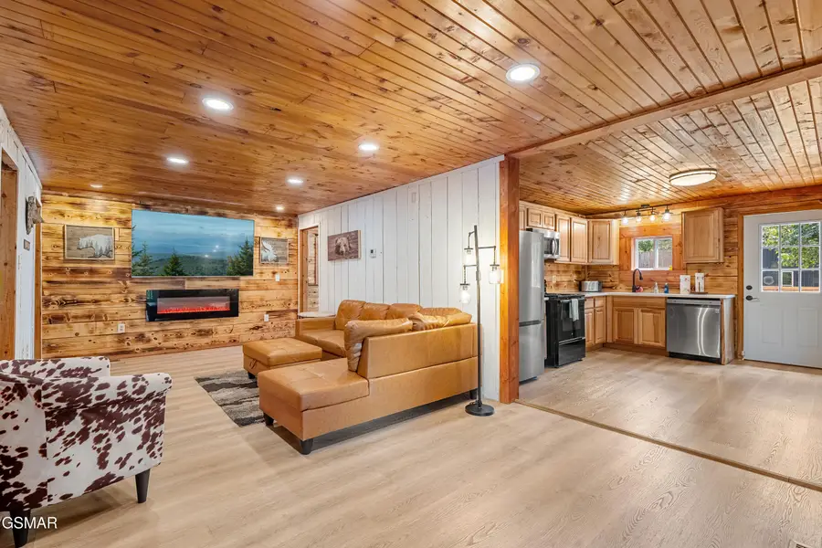 3009 Crestview Court, Sevierville, TN 37862 - #3