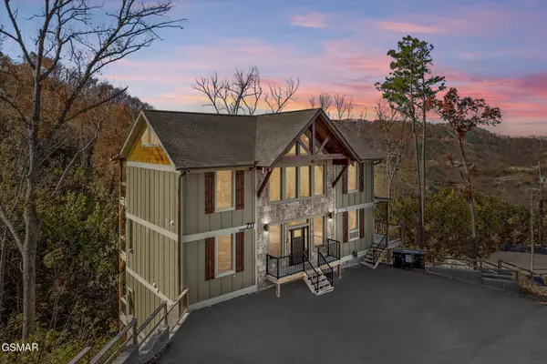 711 Short Ridge Court, Gatlinburg, TN 37738