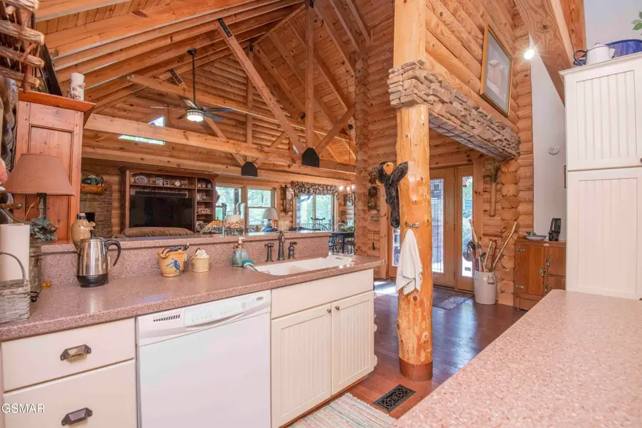 3123 Rocking Chair Lane, Sevierville, TN 37862 - #3