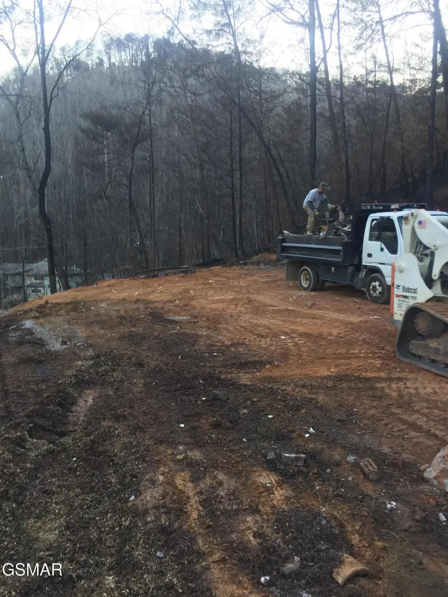 473 Winfield Heights Road, Gatlinburg, TN 37738 - #2