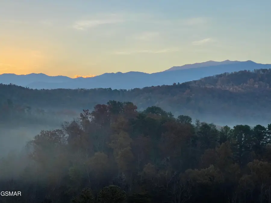 4620 Nottingham Heights Way, Pigeon Forge, TN 37863 - #2