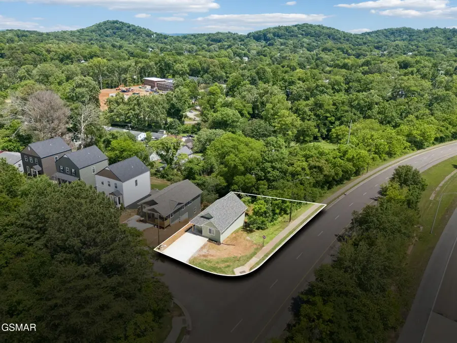 1614 Rugby Avenue, Knoxville, TN 37920 - #3
