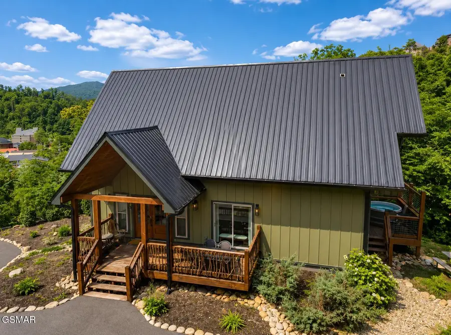 862 Crest View Drive, Gatlinburg, TN 37738 - #3