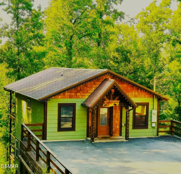 344 Silverbell Hgts Lane, Gatlinburg, TN 37738