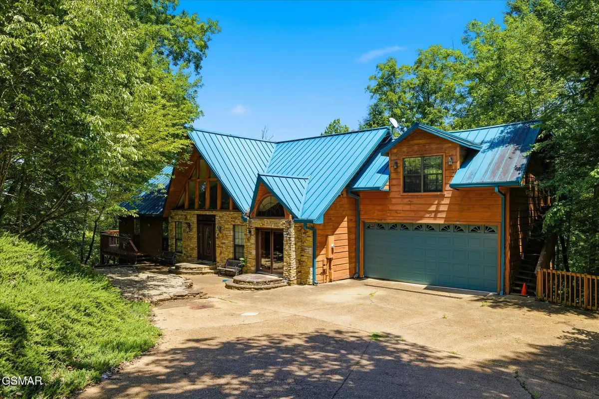 201 Clear Point Lane, Pigeon Forge, TN 37863 - #1
