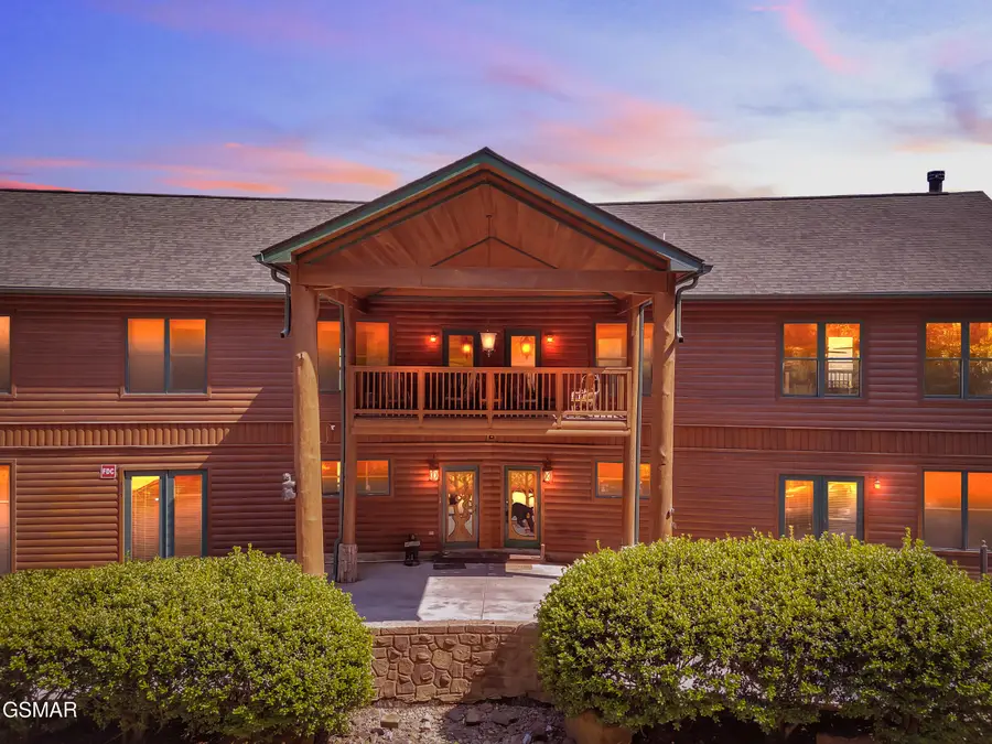 365 Smoky View Road, Gatlinburg, TN 37738 - #2