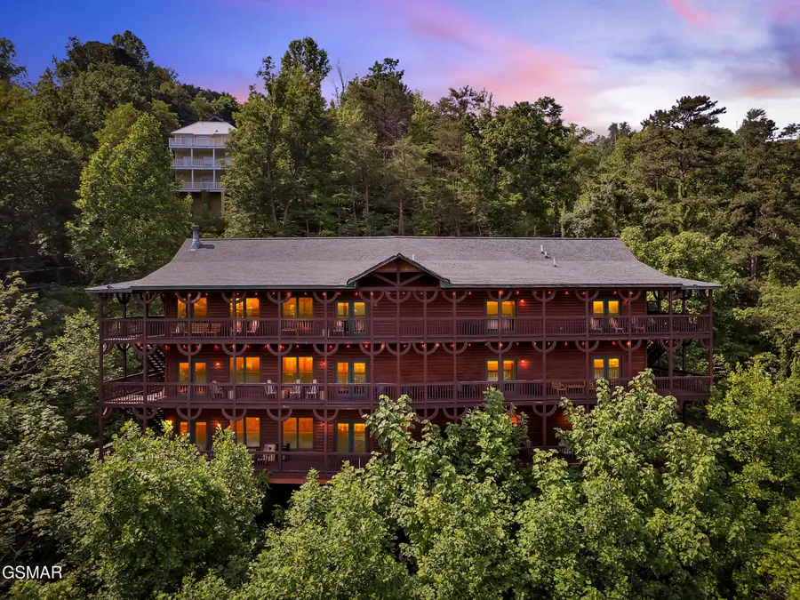 365 Smoky View Road, Gatlinburg, TN 37738 - #3