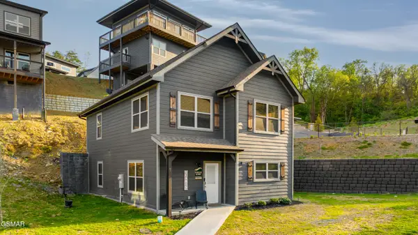 1654 Veterans Boulevard #7, Sevierville, TN 37862