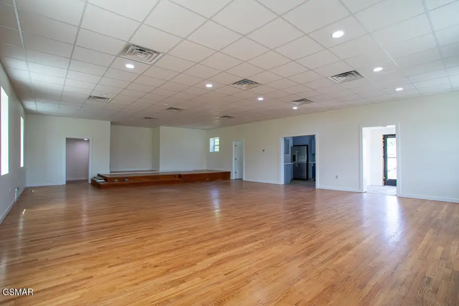 1010 W Highway 25-70, Newport, TN 37821 - #2