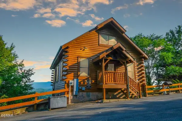 2971 Legacy Vista Drive, Sevierville, TN 37876