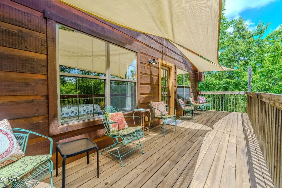 3517 Sand Ridge Way, Pigeon Forge, TN 37863 - #3