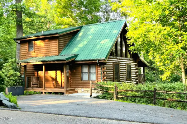 742 Yona Trail Way #16, Gatlinburg, TN 37738