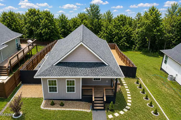 2342 Scenic Mountain Drive, Sevierville, TN 37876