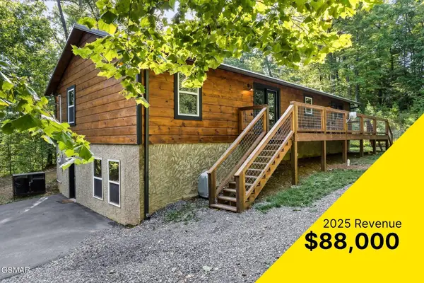3613 Old Mountain Road, Sevierville, TN 37876
