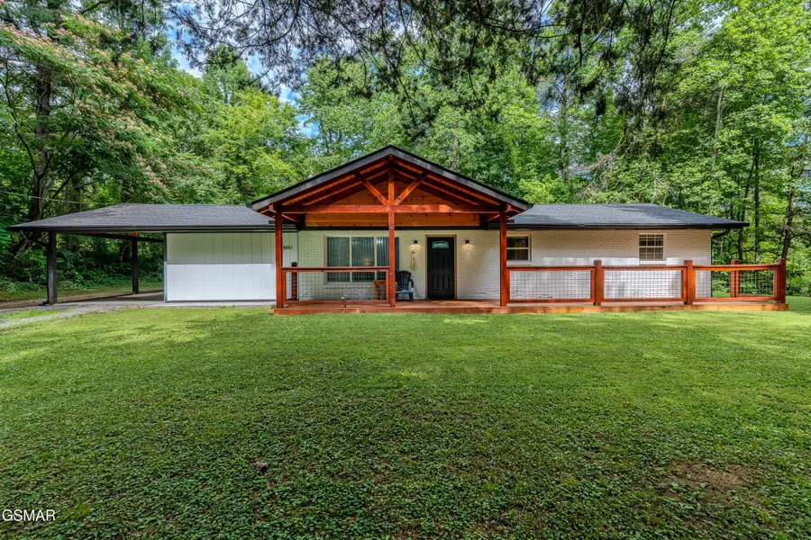 2349 Scenic Loop Road, Pigeon Forge, TN 37863 - #2