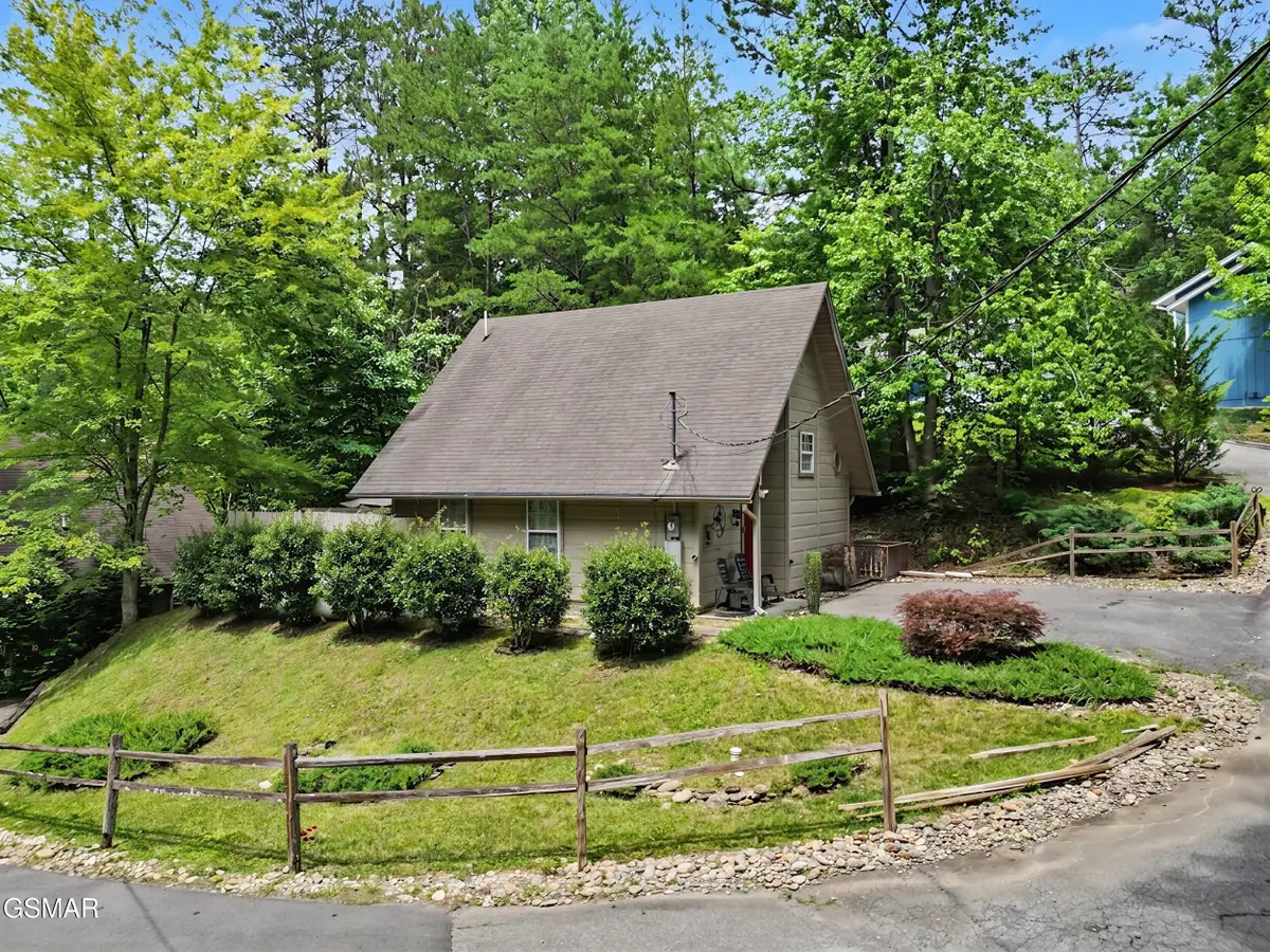626 Morning Mist Way, Gatlinburg, TN 37738 - #1