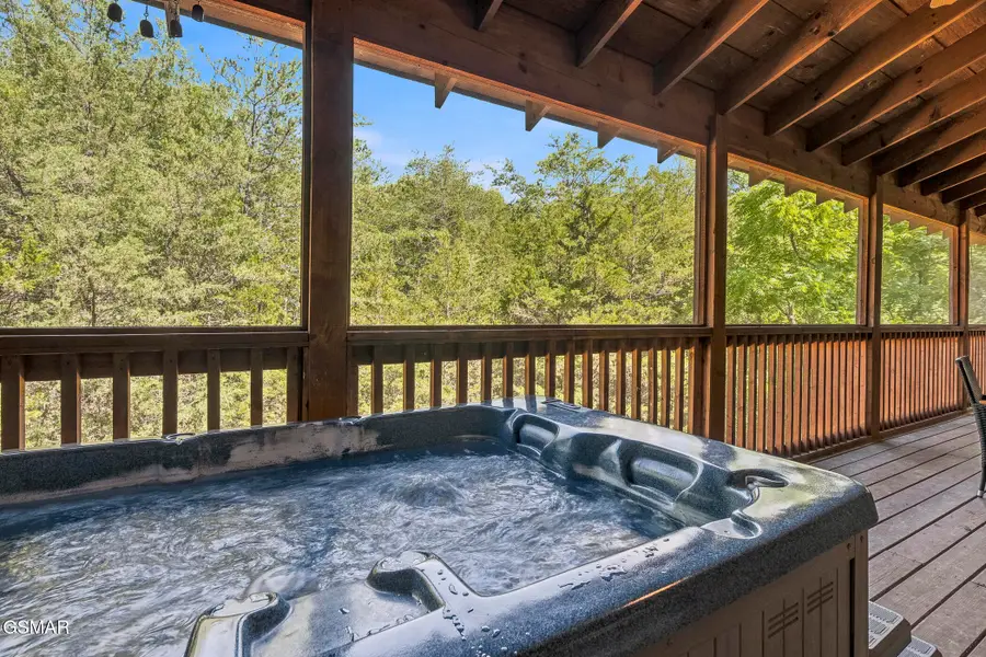 1960 Oakmont Drive, Sevierville, TN 37876 - #2