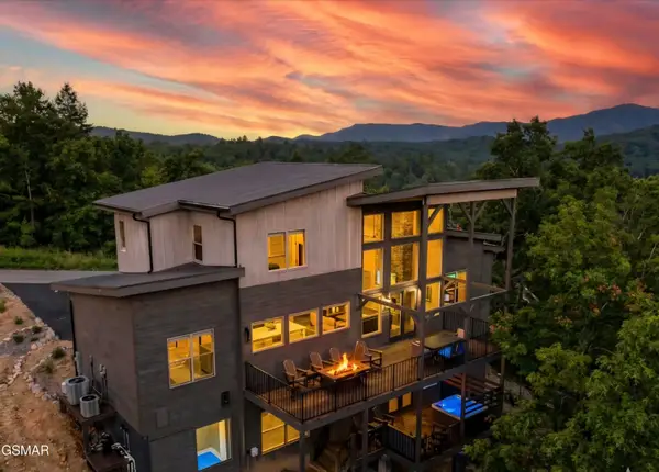 1429 Mountain Ash Way, Sevierville, TN 37876