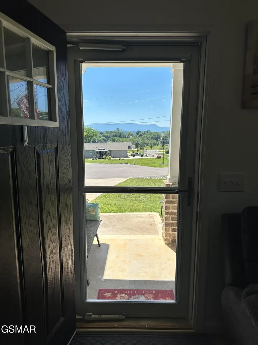 359 Garden Lane, Dandridge, TN 37725 - #3