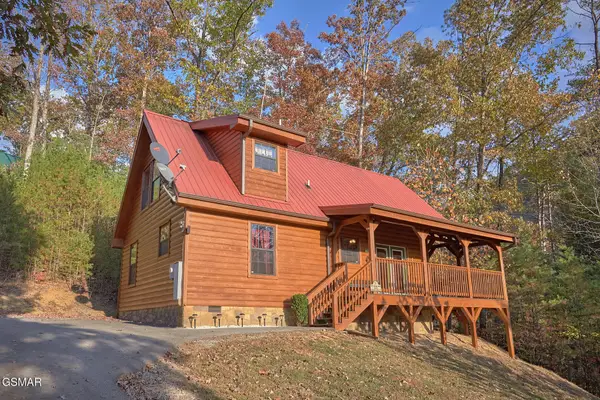 3453 Old Birds Creek Road, Sevierville, TN 37876