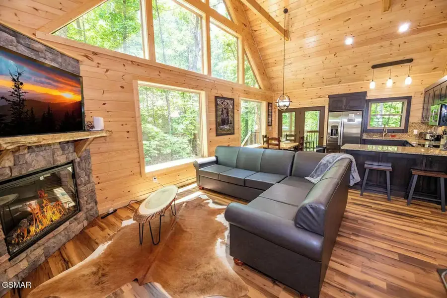 515 Deer Path Lane, Gatlinburg, TN 37738 - #2