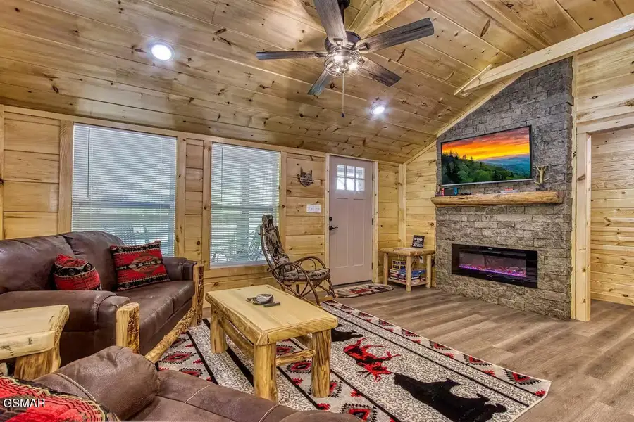 310 Faiths Way, Sevierville, TN 37876 - #2