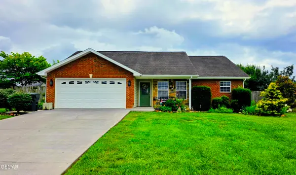 2423 Frost Valley Court, Sevierville, TN 37876
