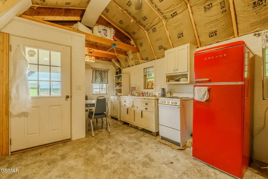 6389 Highway 411, Greenback, TN 37742 - #3