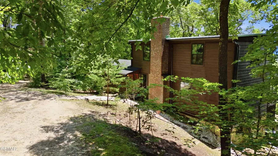2749 E End Road, Sevierville, TN 37876 - #2