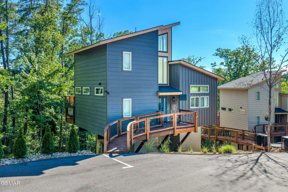2385 Forge Hideaway Loop #UNIT 4, Pigeon Forge, TN 37863 - #1
