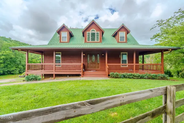 1602 Cove Crest Drive, Sevierville, TN 37862