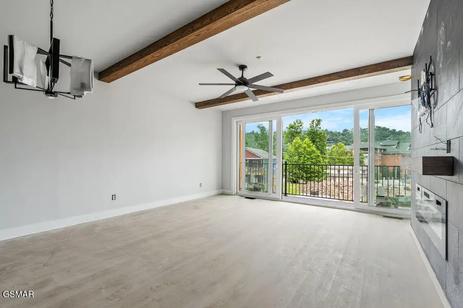 215 Circle Drive #U9, Gatlinburg, TN 37738 - #2