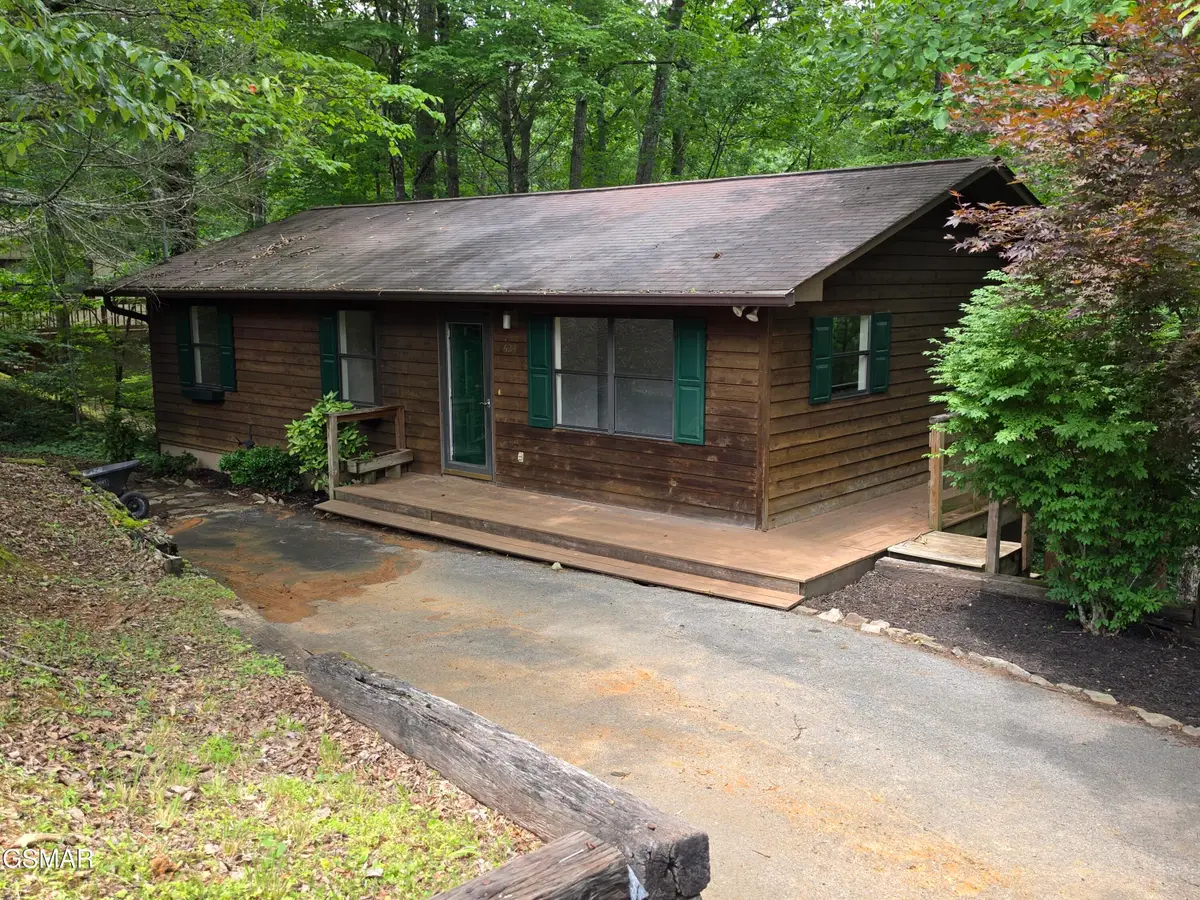624 Pinemont Drive, Pigeon Forge, TN 37863 - #1