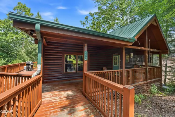 530-4 Chickasaw Gap Way, Pigeon Forge, TN 37863