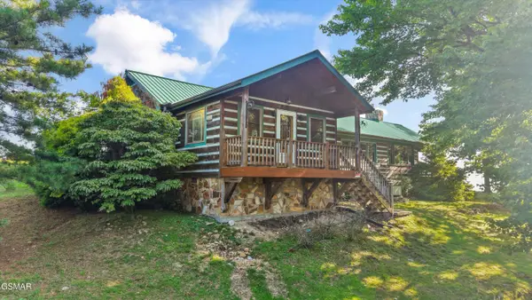 2825 Top Road, Sevierville, TN 37876