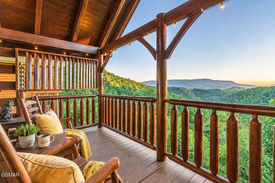 2819 White Oak Ridge Lane, Sevierville, TN 37862 - #2