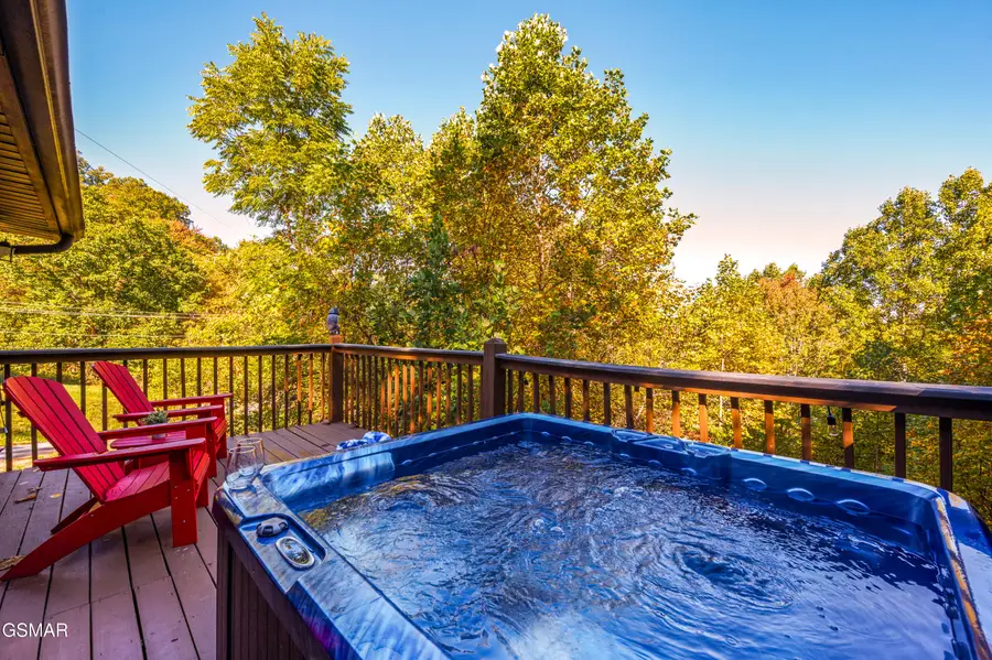2461 Shady Creek Way, Sevierville, TN 37862 - #2