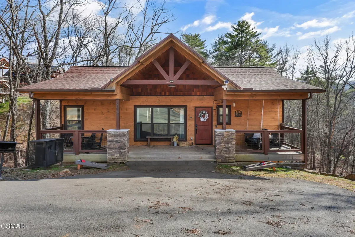 2529 Mountain Holly Way, Sevierville, TN 37862 - #1