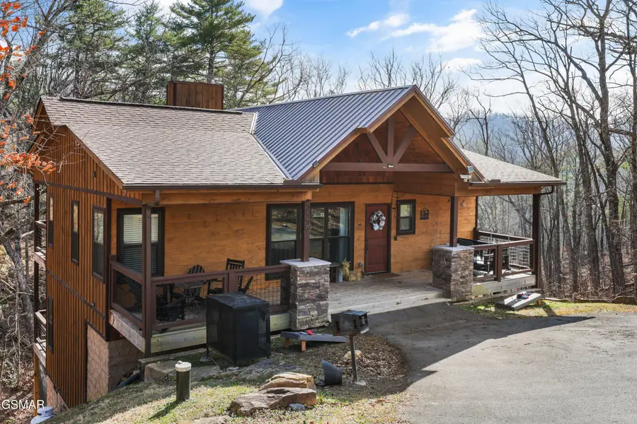 2529 Mountain Holly Way, Sevierville, TN 37862 - #2