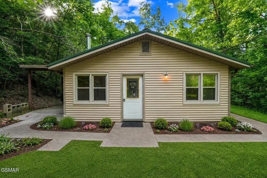 324 Whaley Way, Sevierville, TN 37876 - #2