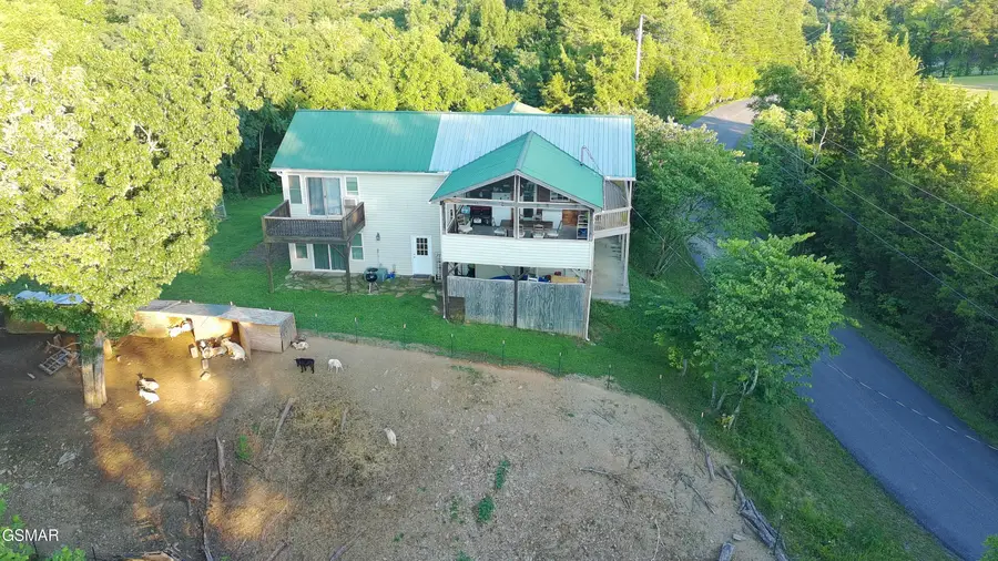 1225 Paradise Lane, Dandridge, TN 37725 - #3
