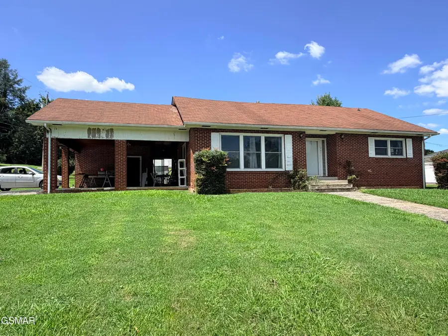 267 Lincoln Avenue, Newport, TN 37821 - #2