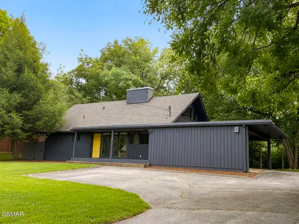 745 Morningside Drive, Sevierville, TN 37862