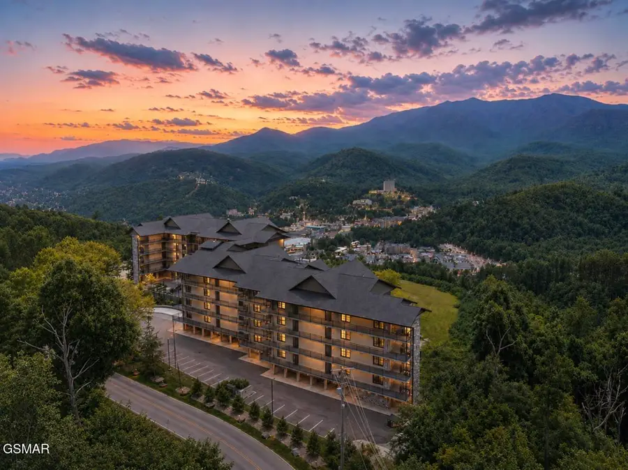 855 Campbell Lead Road #UNIT 301, Gatlinburg, TN 37738 - #2