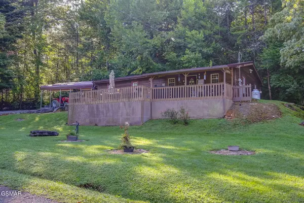 1149 Tranquility Hills Way, Cosby, TN 37722