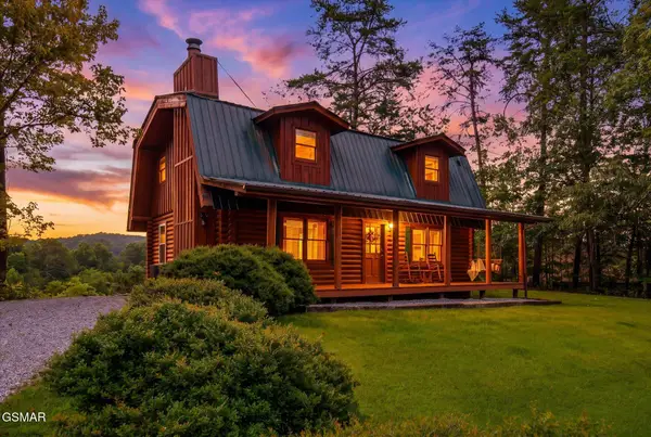 1736 Walker Trail, Sevierville, TN 37876