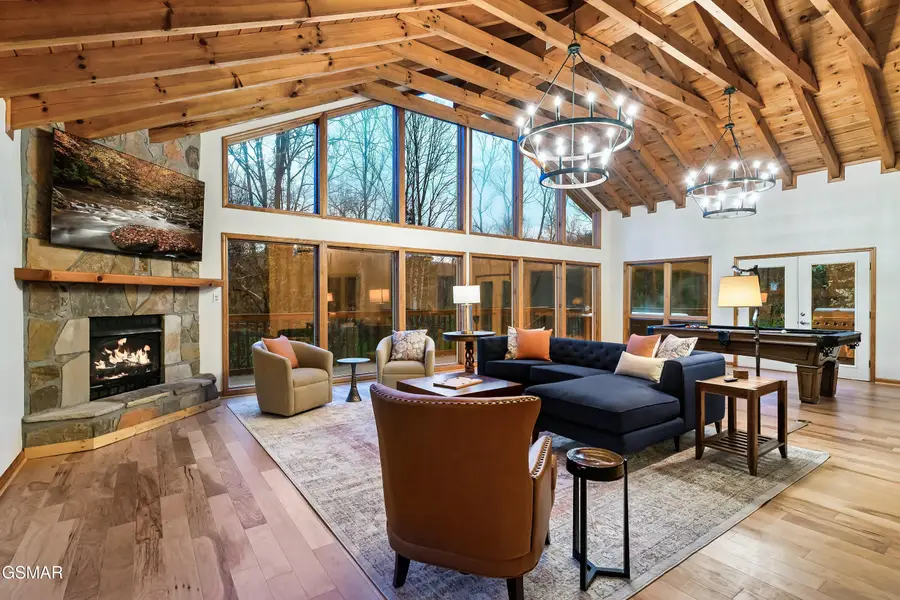 1051 N Ridge Place, Sevierville, TN 37876 - #2